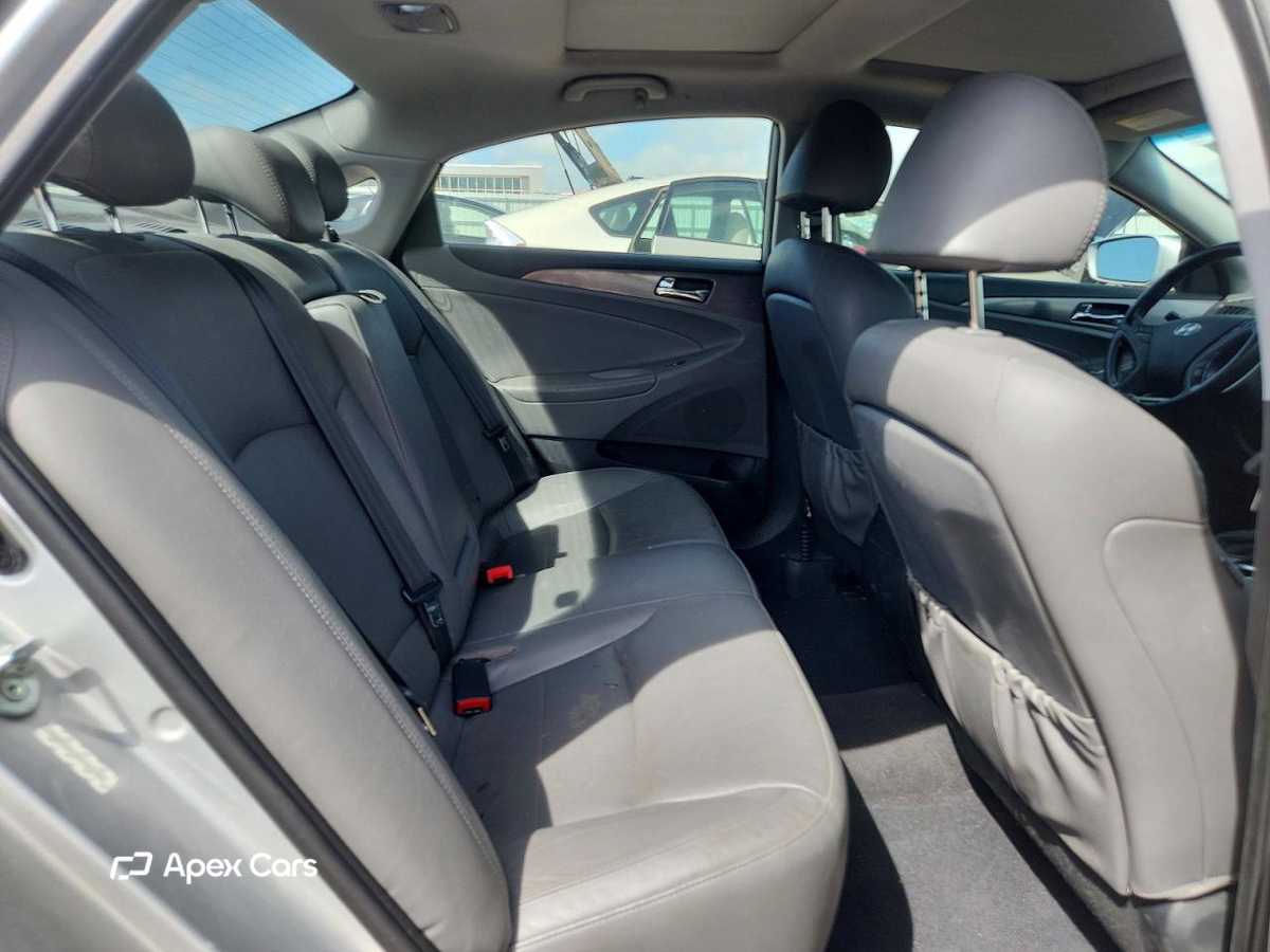 Hyundai Sonata 2015