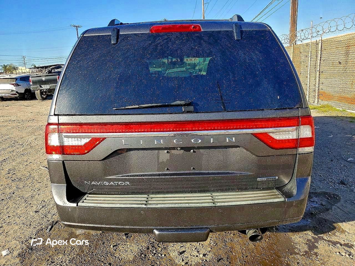 Lincoln Navigator 2015