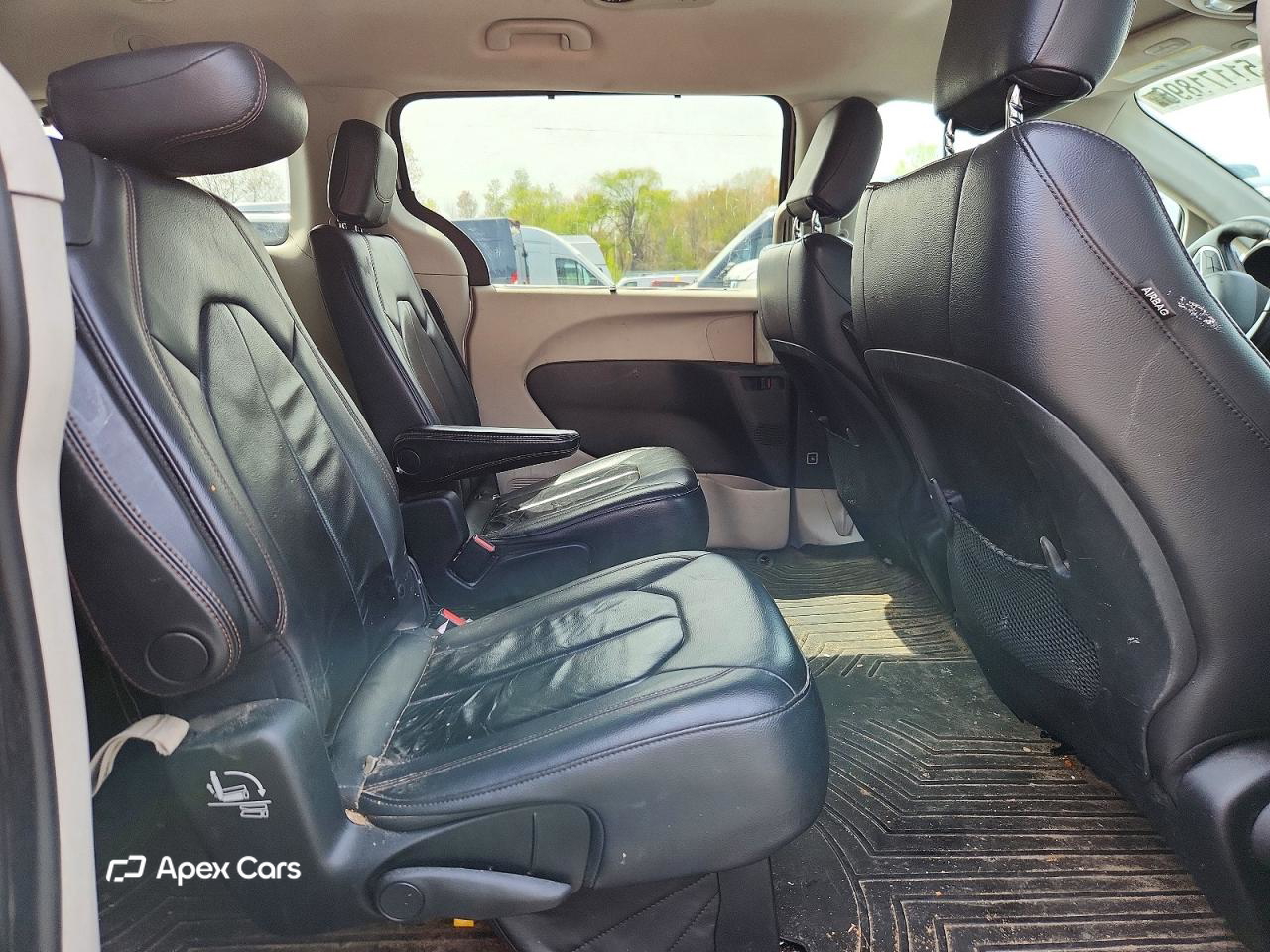 Chrysler Pacifica 2017