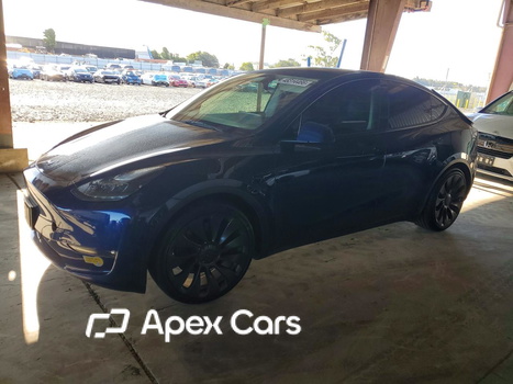 Tesla Model Y 2022 - Image 1 of 11