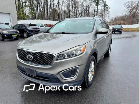 Kia Sorento 2016 - Image 1 of 5
