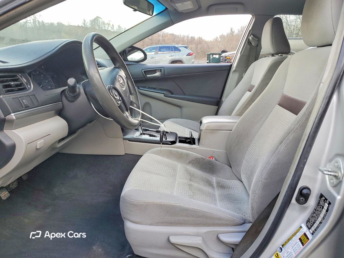Toyota Camry 2012