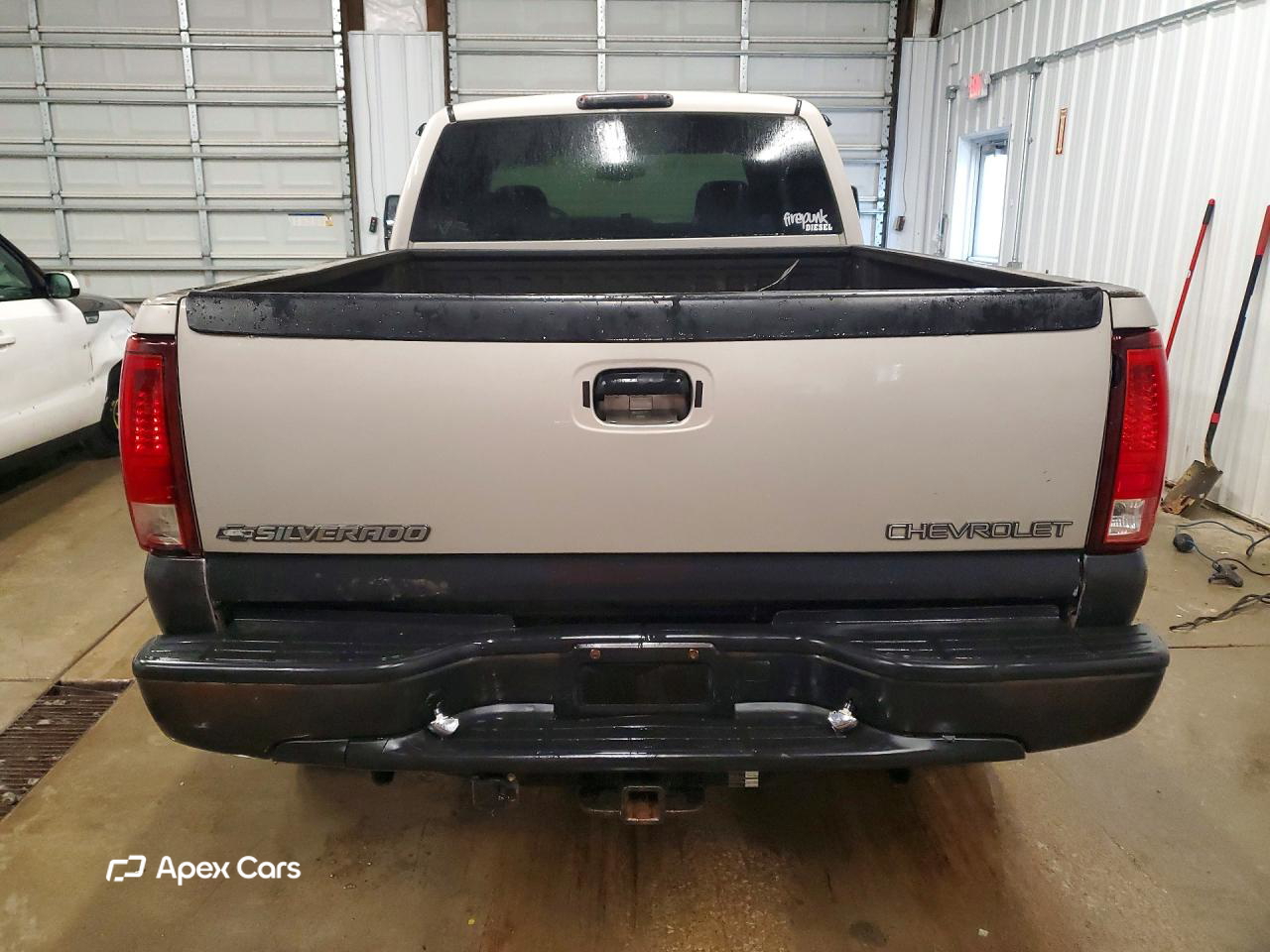 Chevrolet Silverado 2004