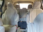 Toyota Sienna 2011