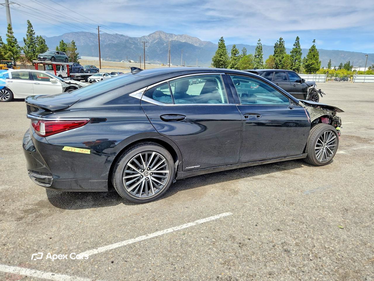 Lexus ES 2022