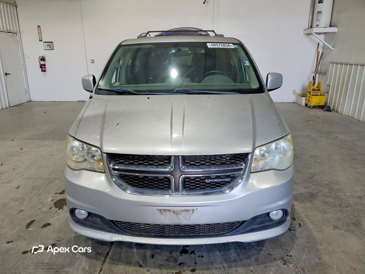 Dodge Caravan 2011