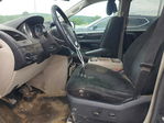 Chrysler  2012