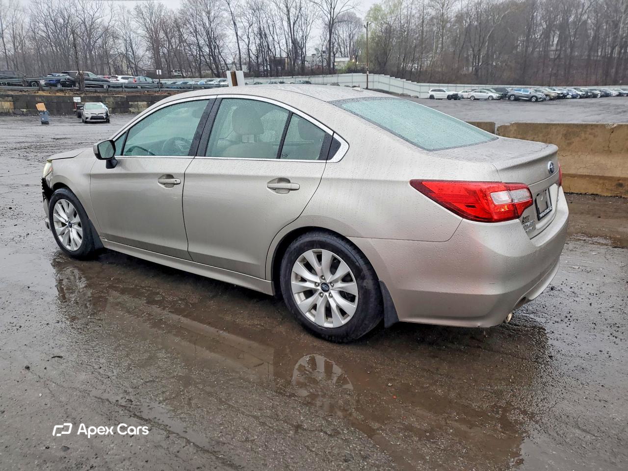 Subaru Legacy 2015
