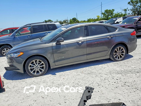 Ford Fusion 2017 - Image 1 of 12
