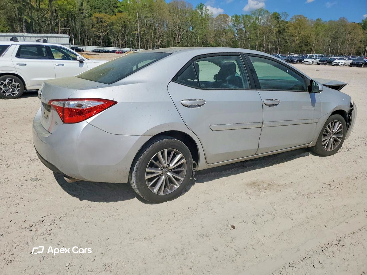 Toyota Corolla 2015