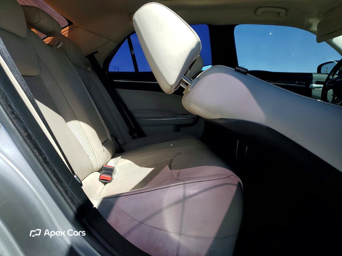 Chrysler 300 2015