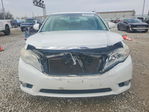 Toyota Avalon 2011