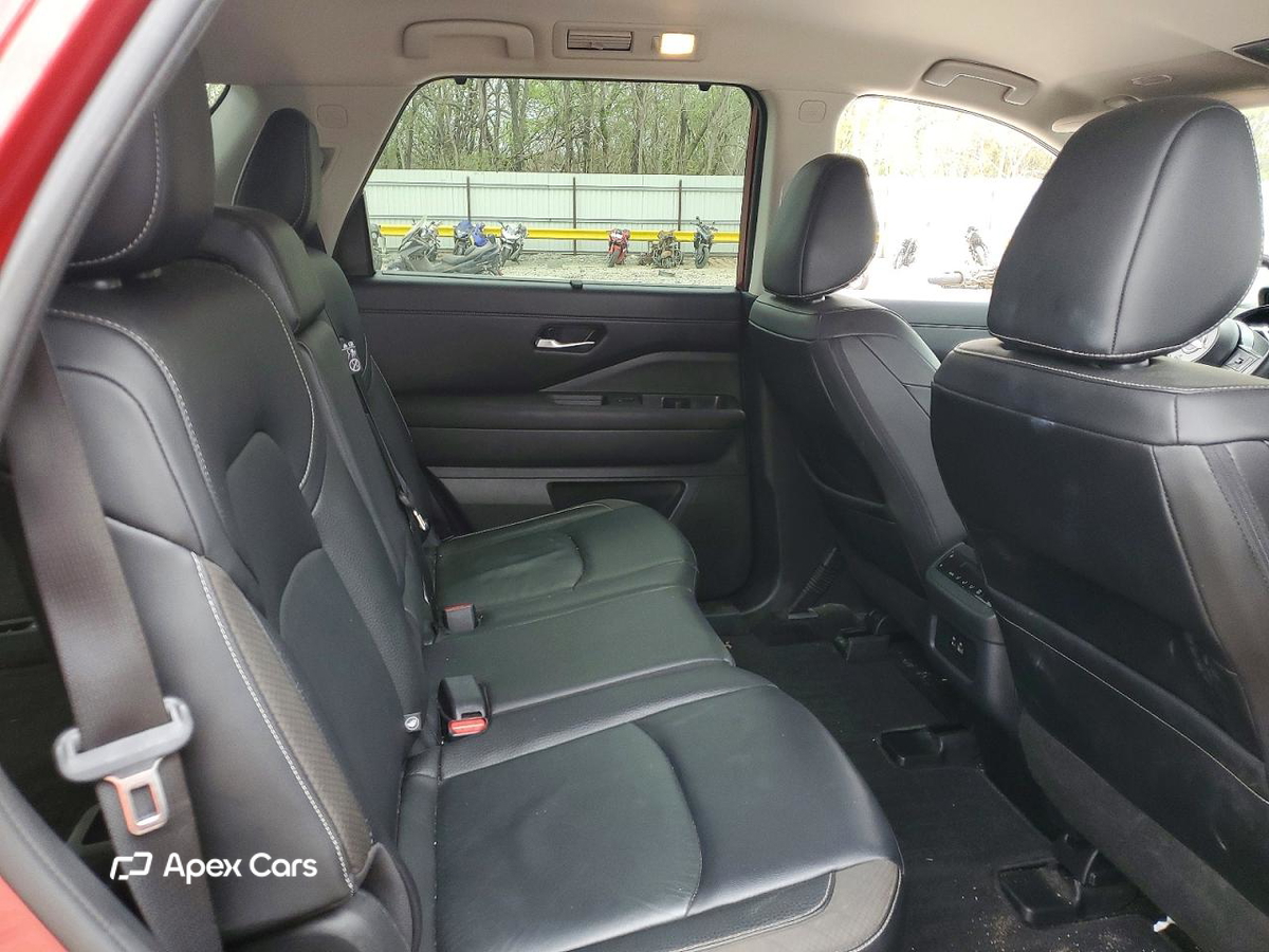 Nissan Pathfinder 2024