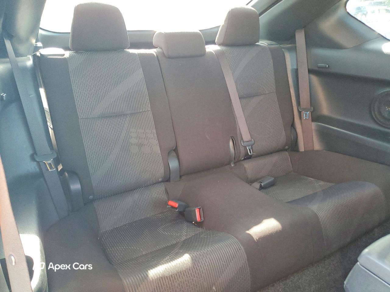 Scion tC 2012