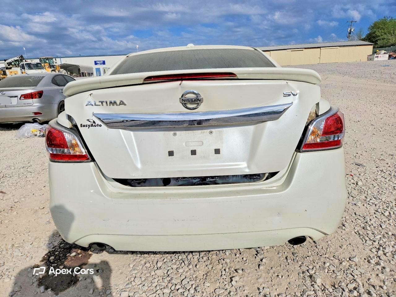 Nissan Altima 2015