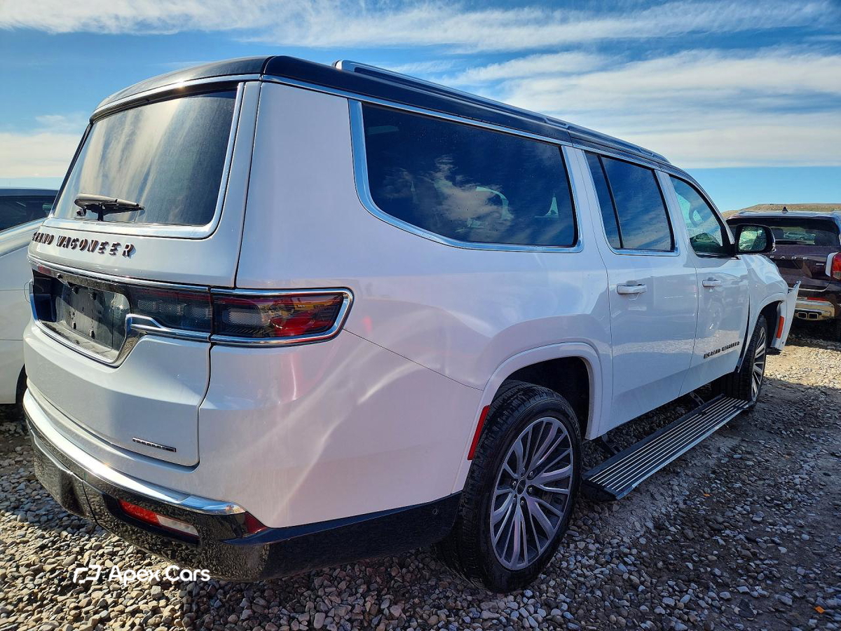 Jeep Grand Wagoneer 2024