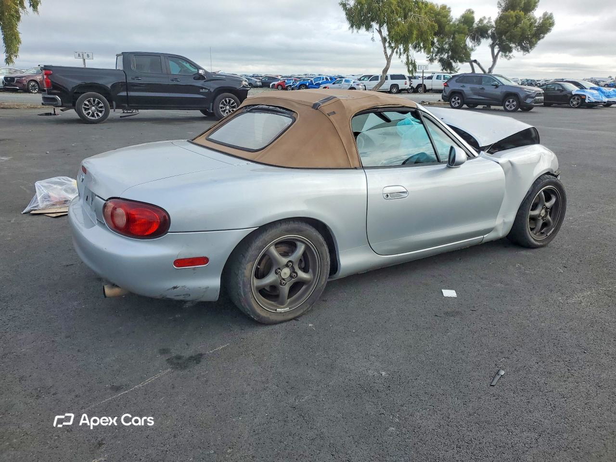 Mazda MX-5 2000