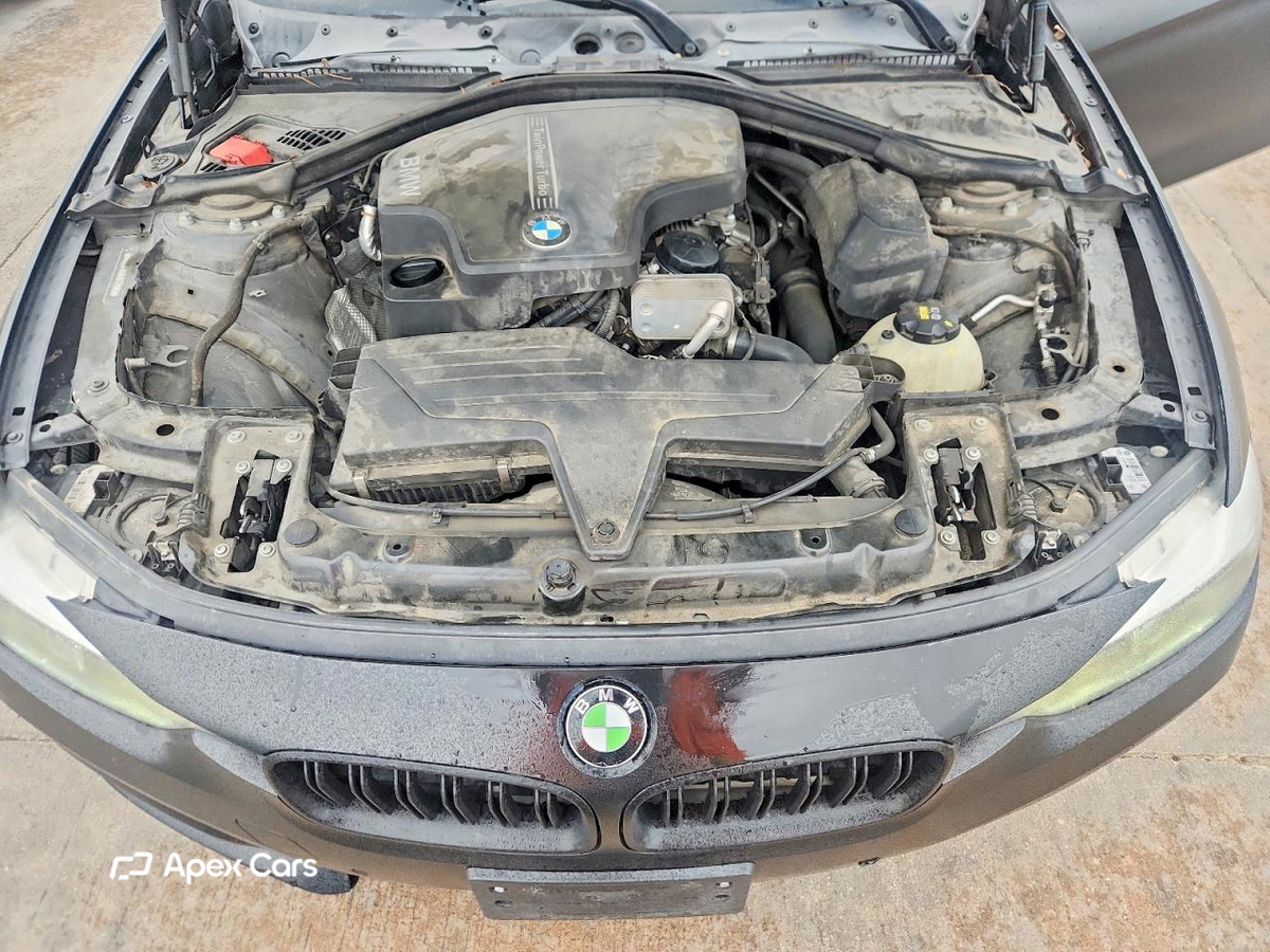 BMW Series 3 2016