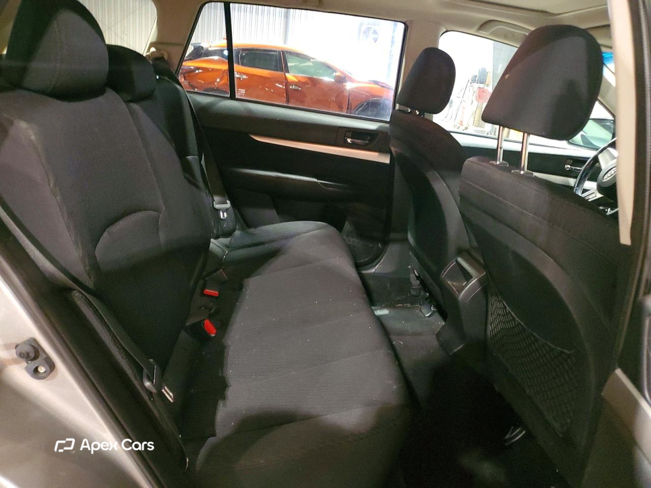 Subaru Outback 2011