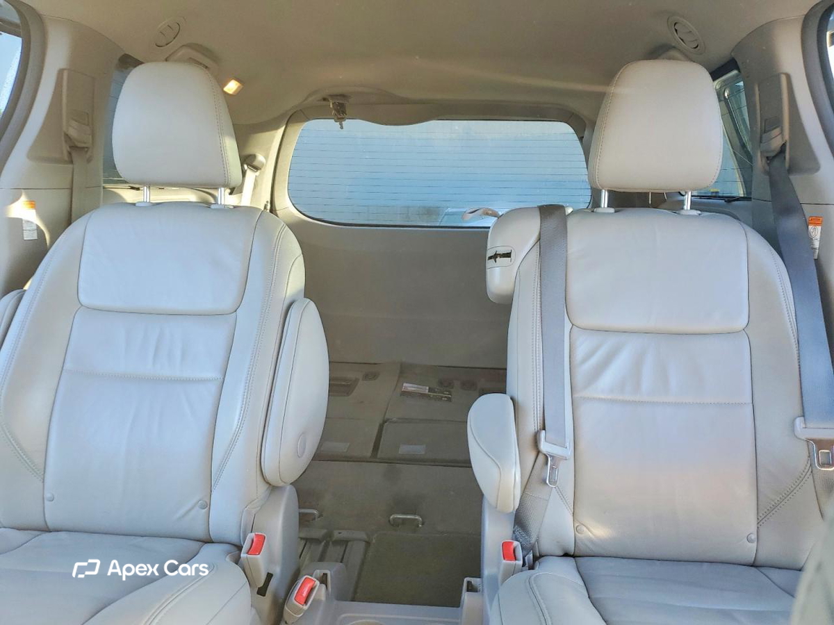 Toyota Sienna 2018