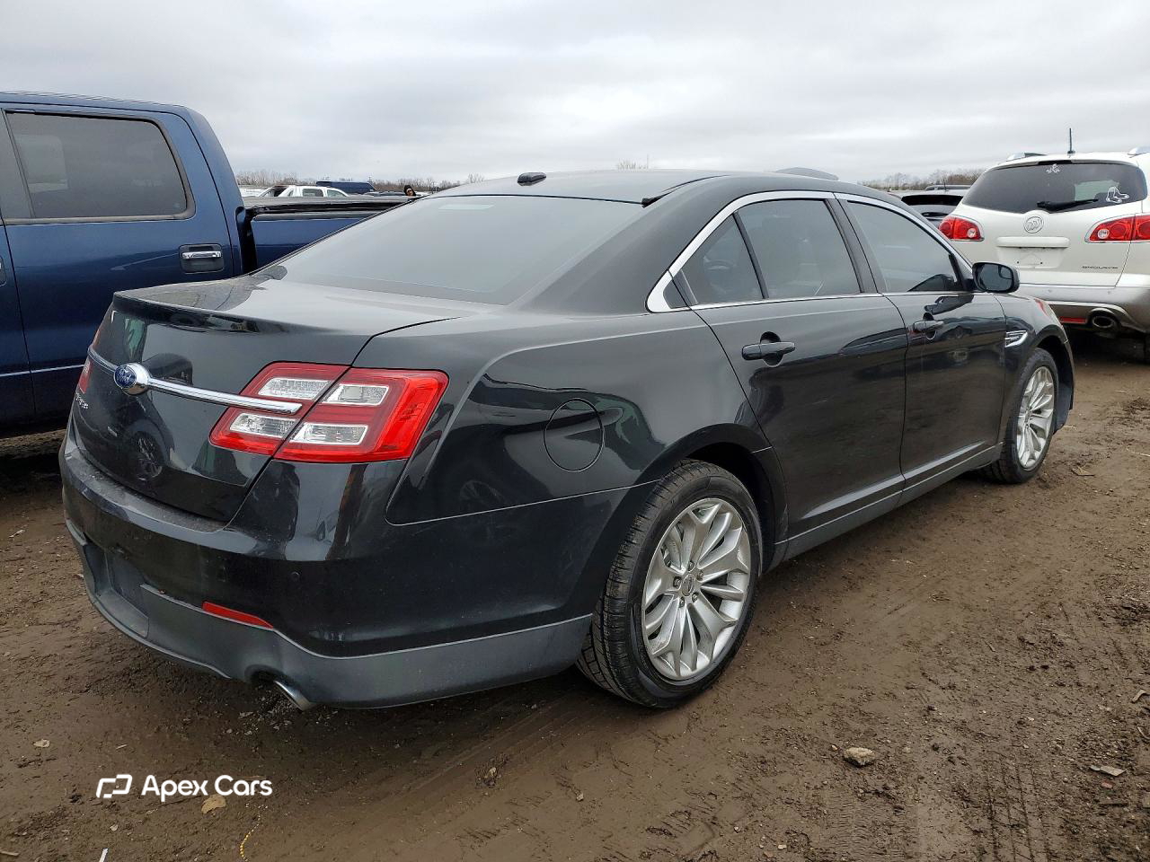 Ford Taurus 2014