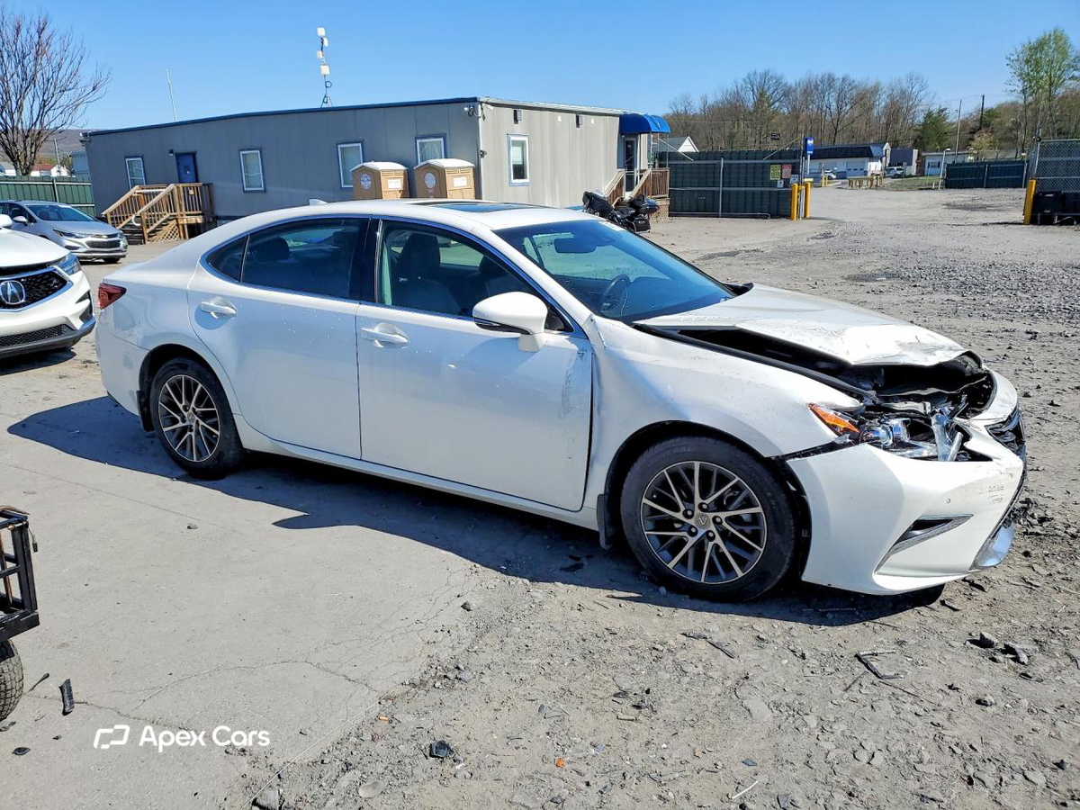 Lexus ES 2017