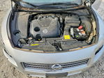 Nissan Maxima 2010