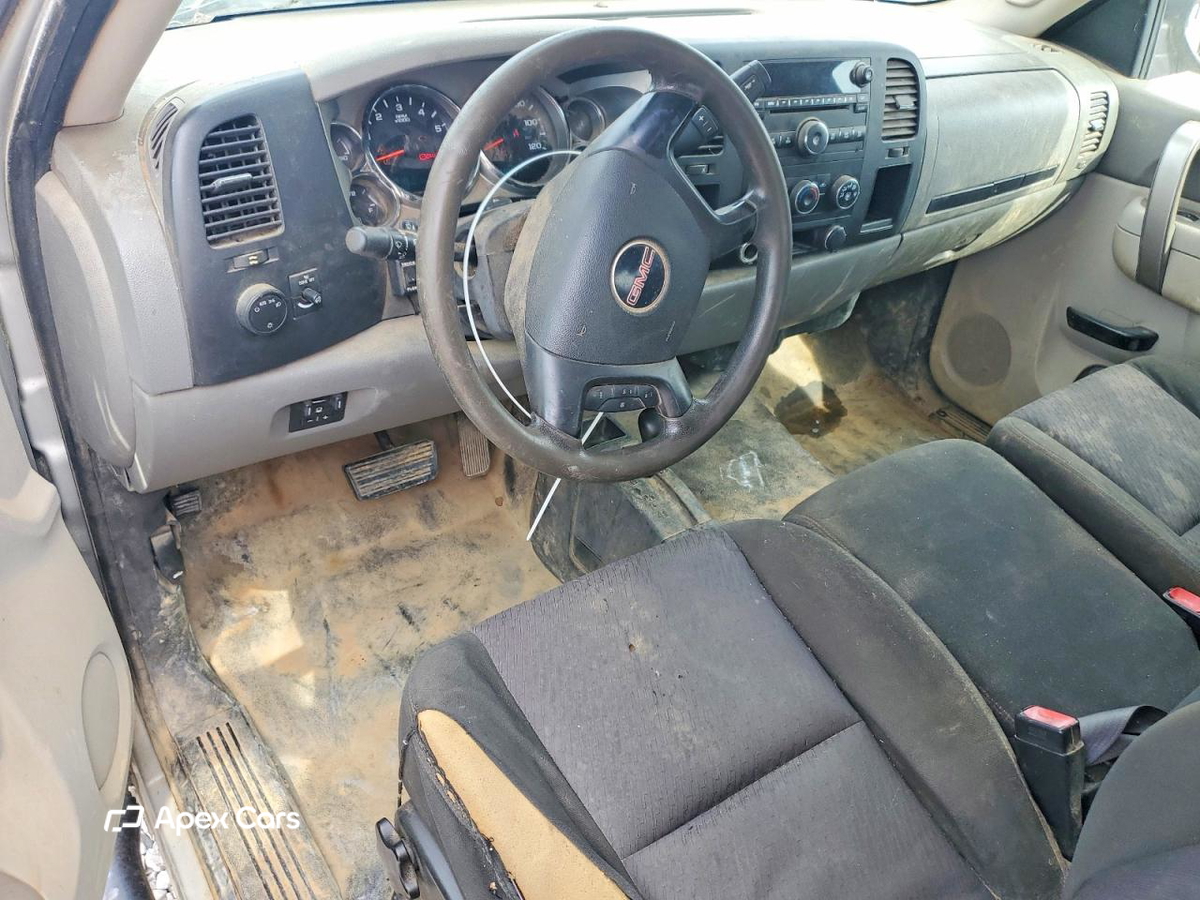 GMC Sierra 2011