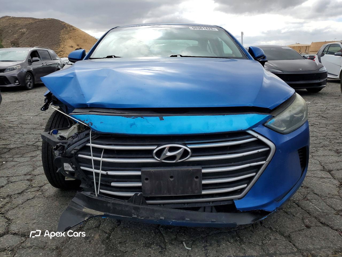 Hyundai Elantra 2017