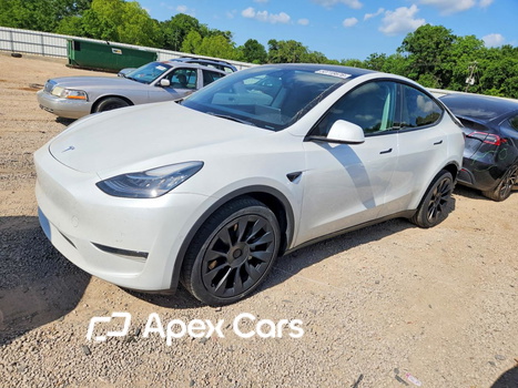 Tesla Model Y 2022 - Image 1 of 13