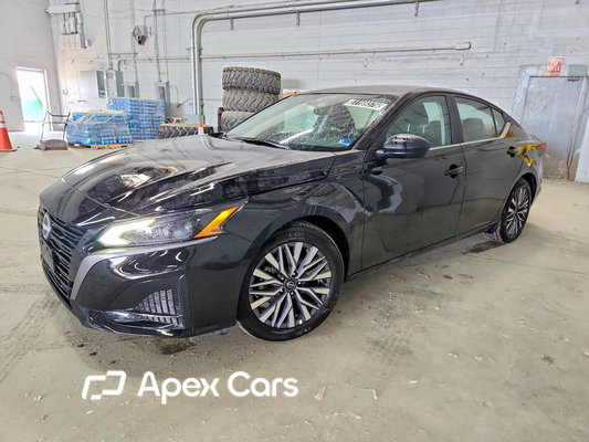 Nissan Altima 2026 - Image 1 of 9