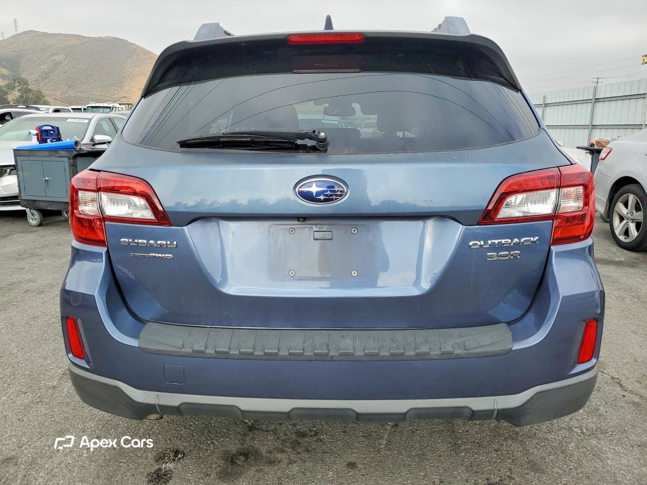 Subaru Outback 2016