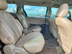 Toyota Sienna 2011