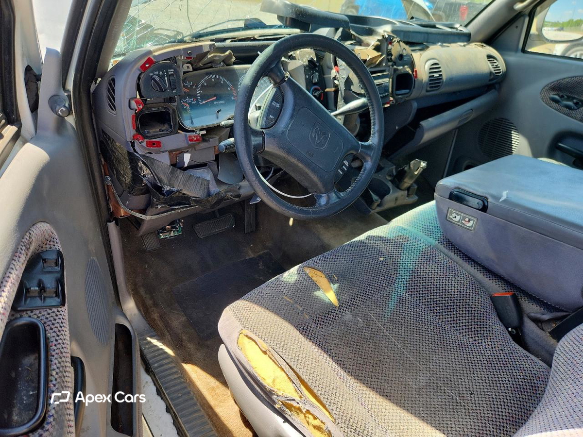 Dodge RAM 2001