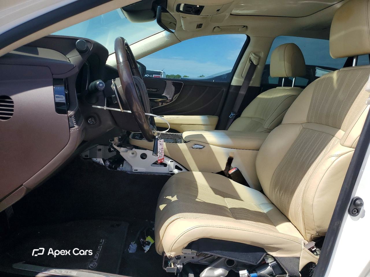 Lexus LS 2018