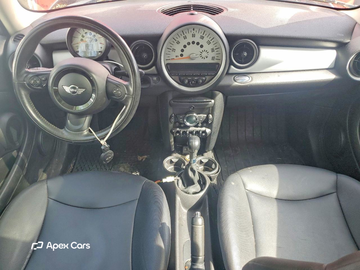 MINI Cooper 2013