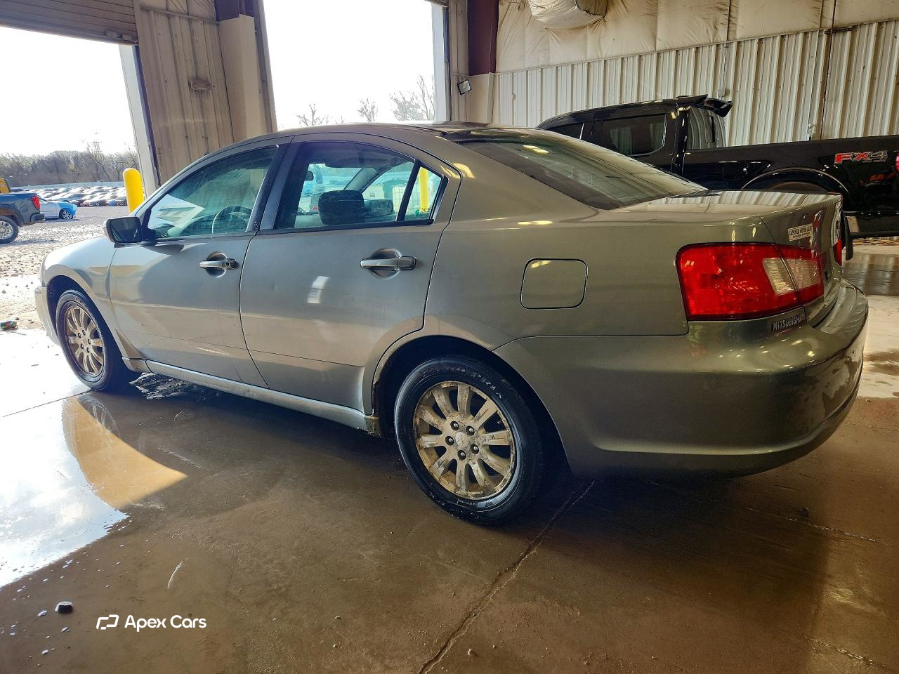 Mitsubishi Galant 2009