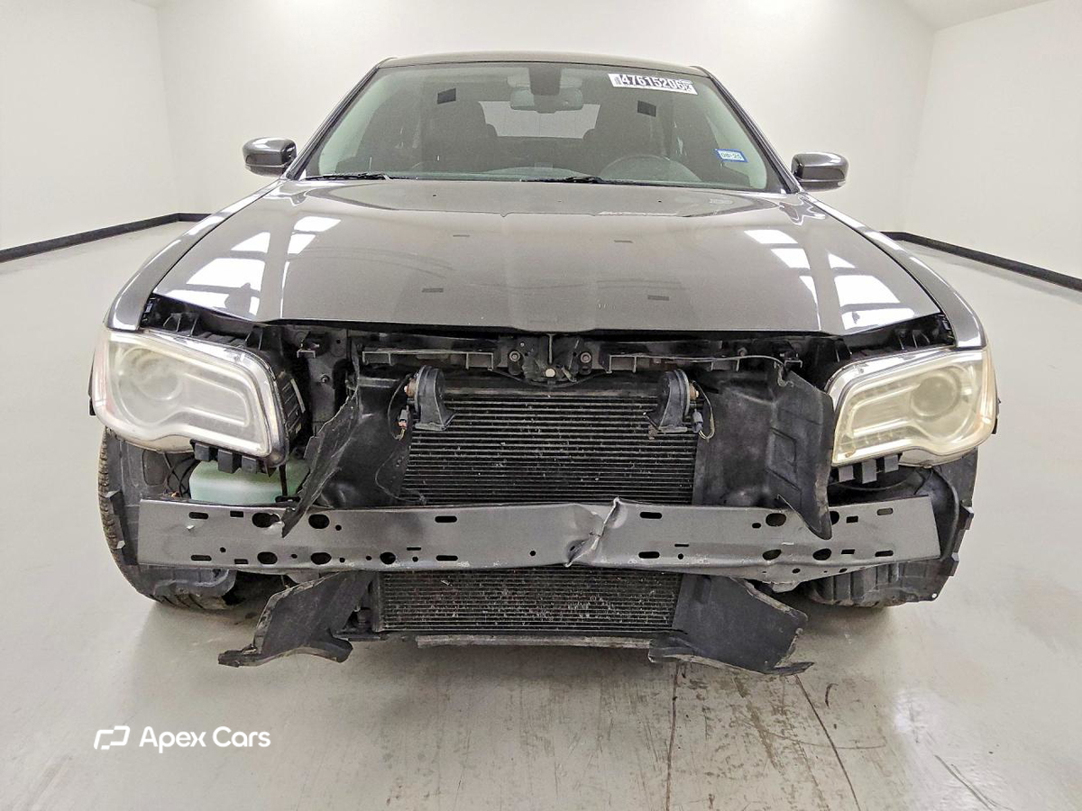 Chrysler 300 2022