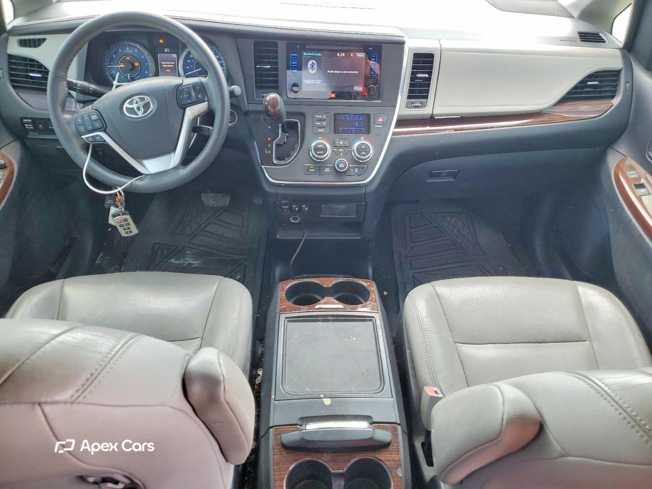 Toyota Sienna 2015