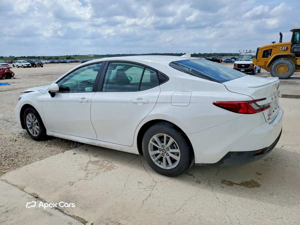 Toyota Camry 2026