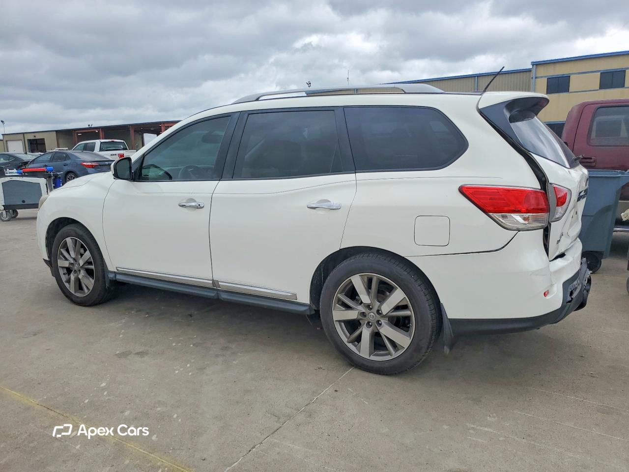 Nissan Pathfinder 2014