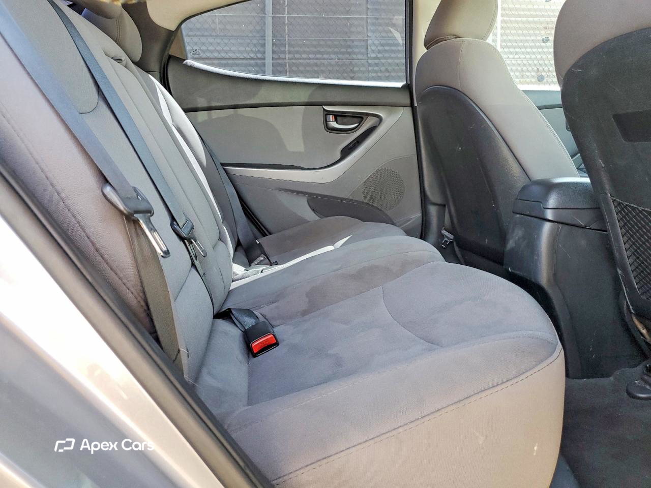 Hyundai Elantra 2016