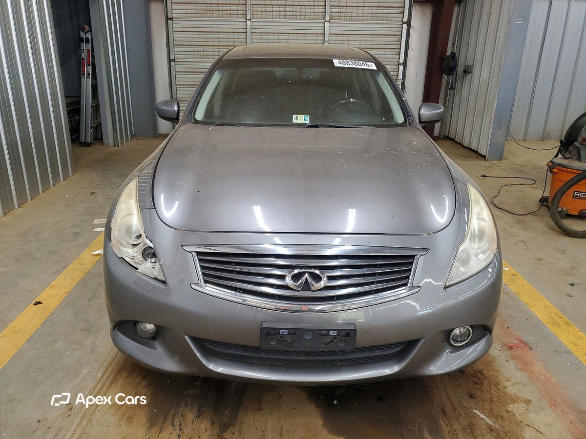 Infiniti G 2013