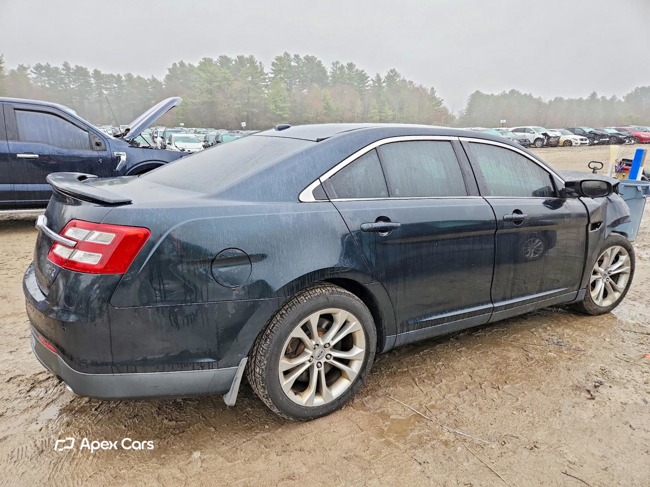 Ford Taurus 2014
