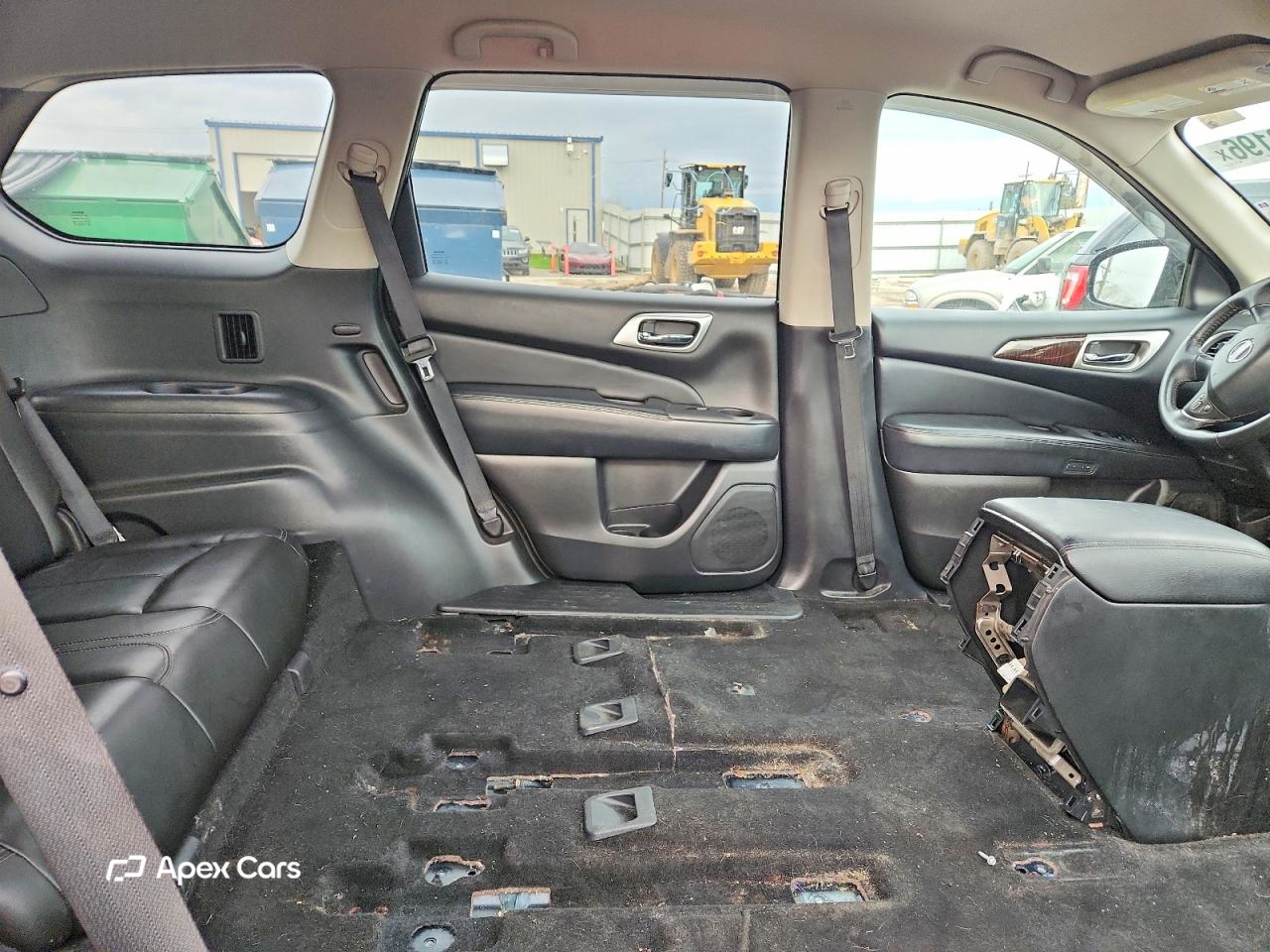 Nissan Pathfinder 2013