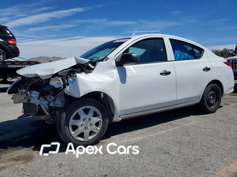 Nissan Versa 2015 - Image 1 of 14