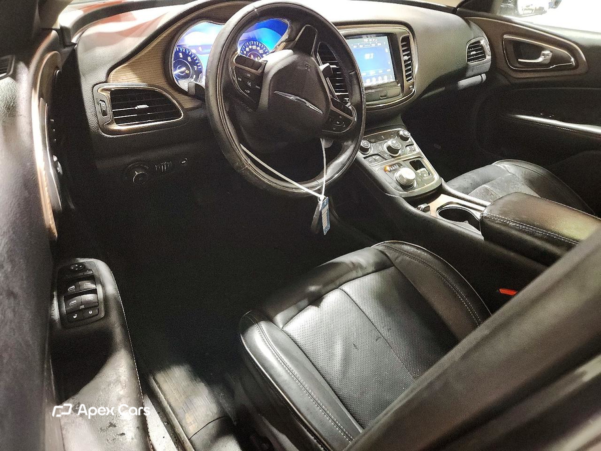 Chrysler 200 2015