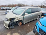 Toyota Sienna 2015