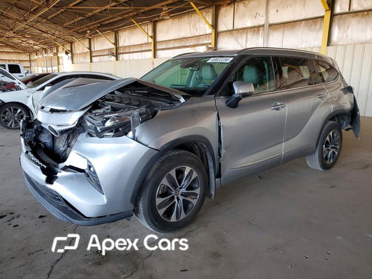 Toyota Highlander 2021 - Image 1 of 13