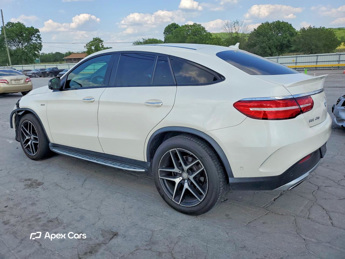 Mercedes-Benz GLE 2016